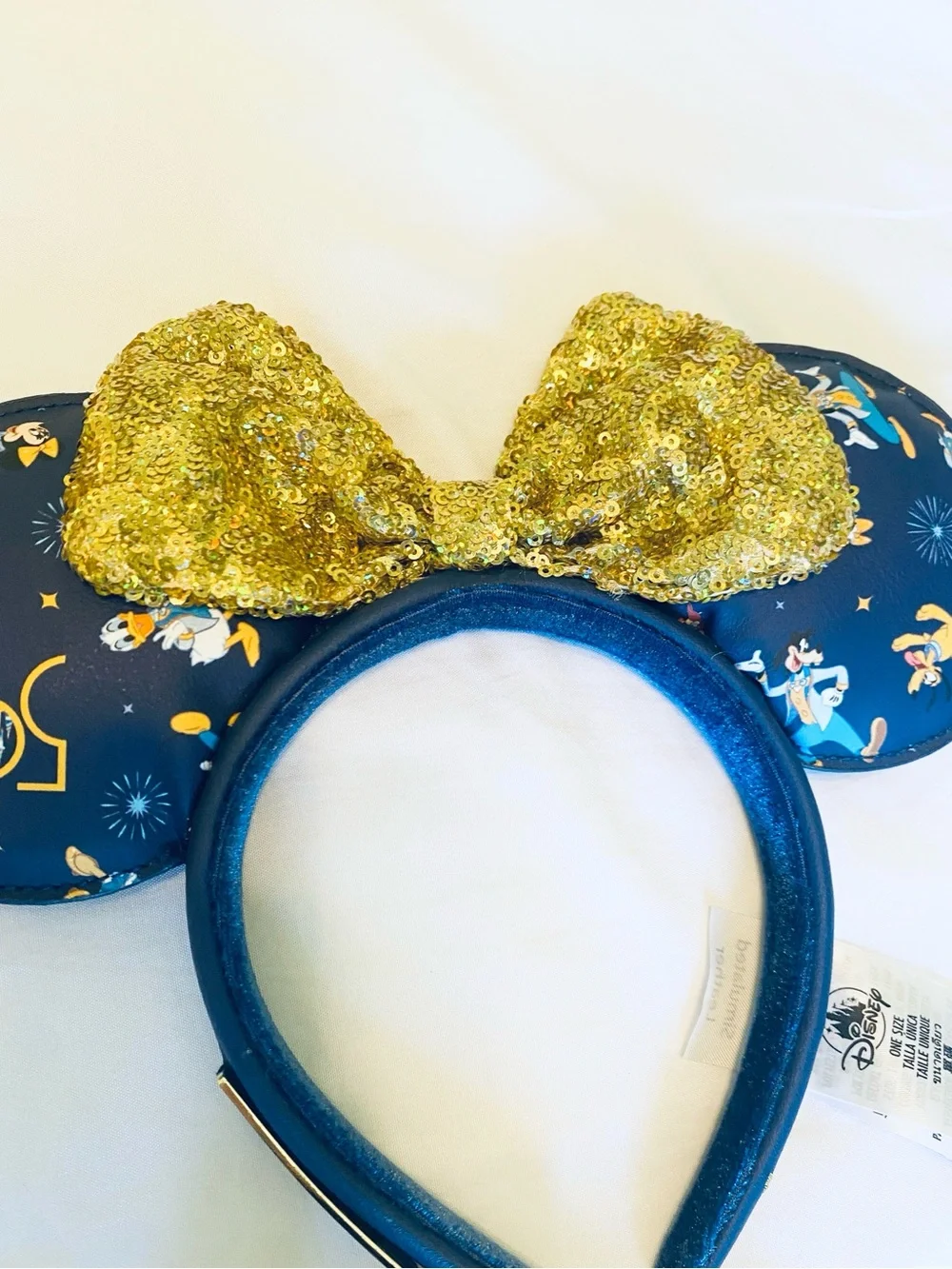 Disney World Loungefly Minnie Mouse Ears Bundle Cast Member 100 Food Wine EUC
